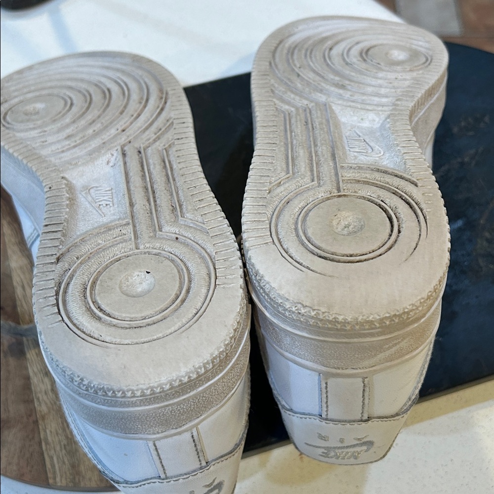 Nike Air Force ones - Picture 6 of 7